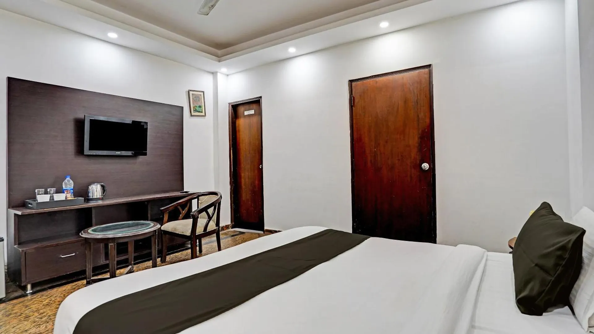 Super Hotel O Vm Residency New Delhi