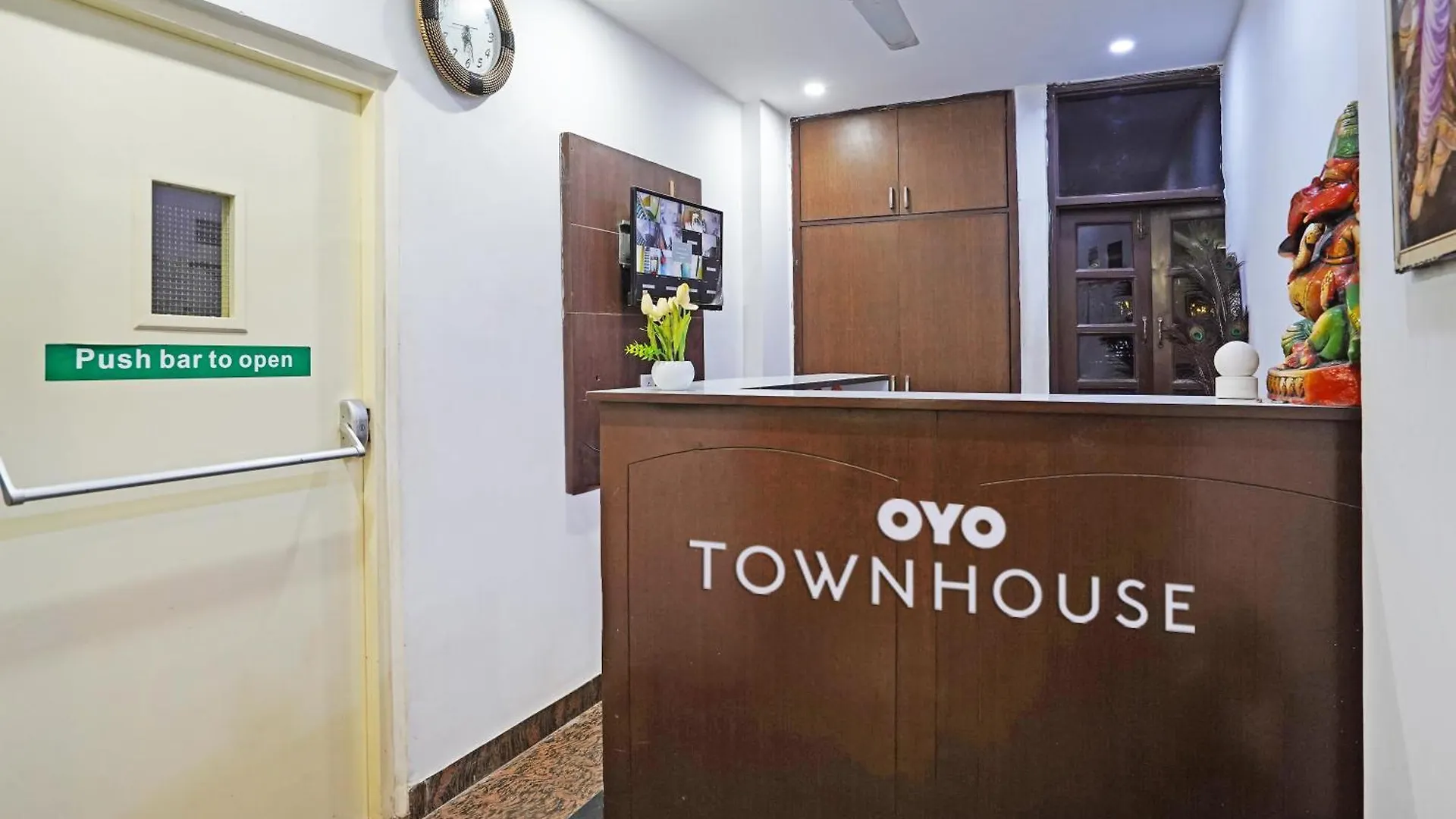 Super Hotel O Vm Residency New Delhi