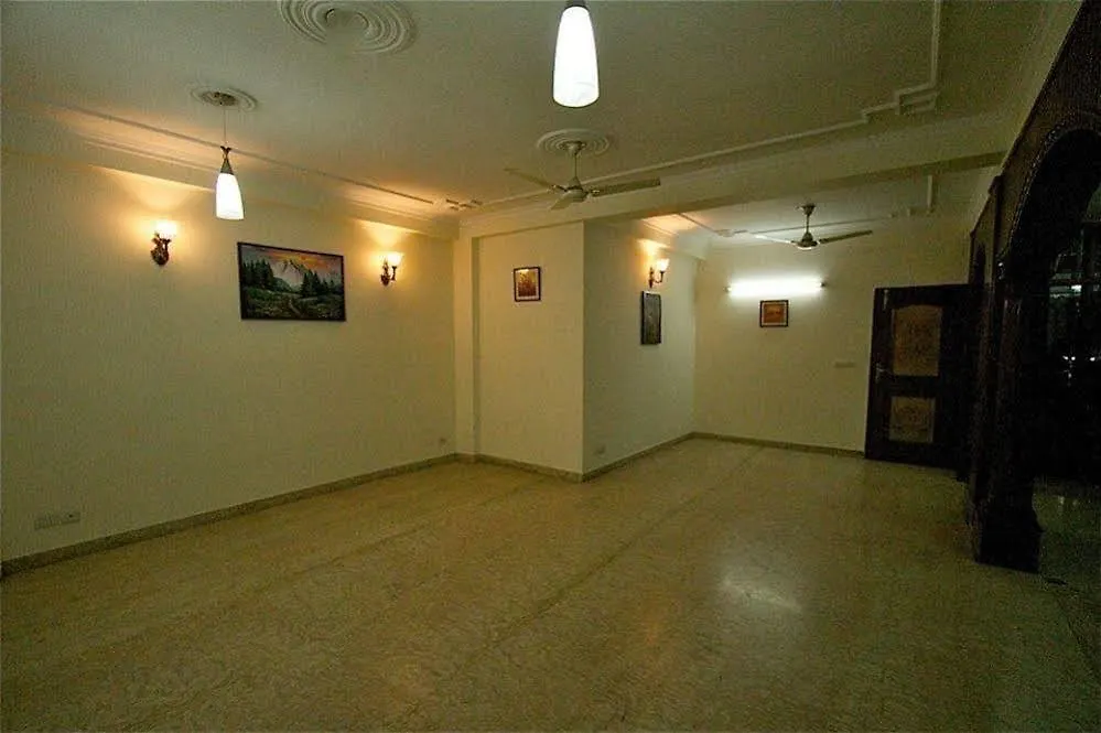 Super Hotel O Vm Residency New Delhi